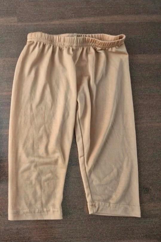 Korte broek Love Station maat 98/104, Kinderen en Baby's, Kinderkleding | Maat 98, Ophalen of Verzenden, Zo goed als nieuw, Meisje