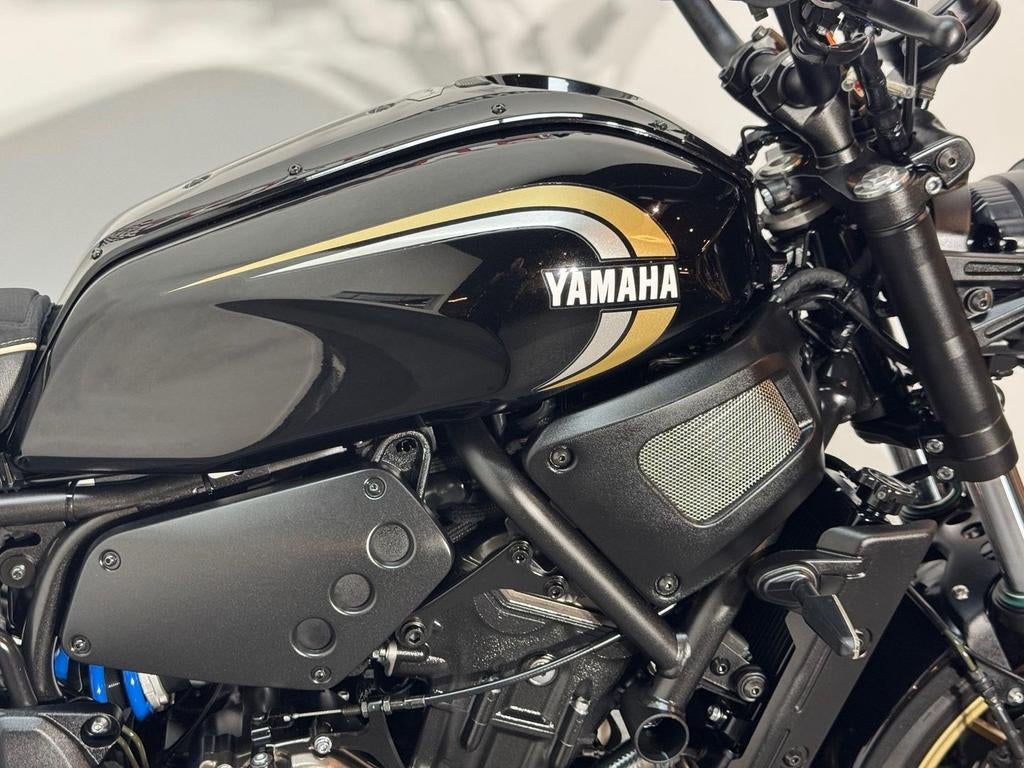 YAMAHA XSR 700 ABS (bj 2022), 2 cilinders, Bedrijf, Onbekend, Toermotor