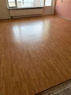 Gratis af te halen in Tilburg: Laminaatvloer, ca. 40m2, Ophalen, Gebruikt, Bruin, 25 tot 50 m²