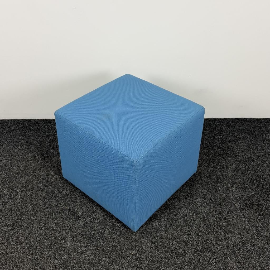 Lichtblauwe Poef | 43 x 52 x 52 cm 26109, Ophalen, Gebruikt, 50 tot 75 cm, Vierkant