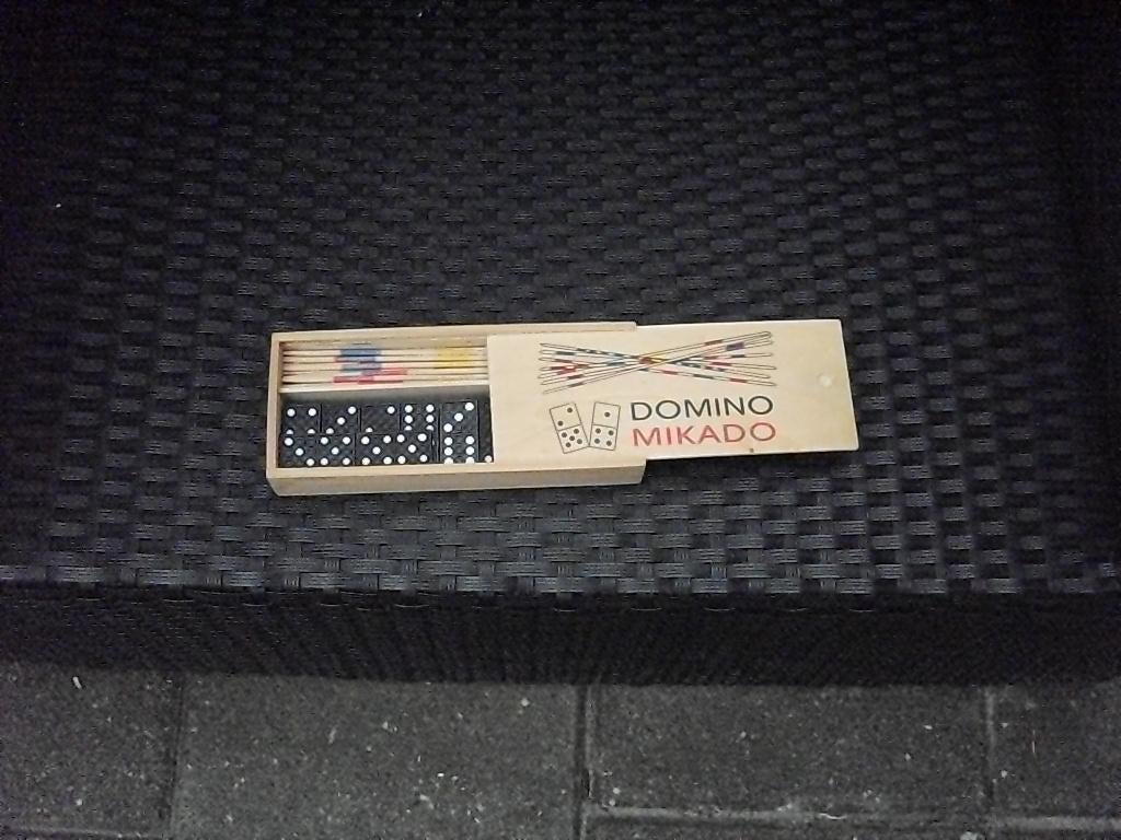 Spellen., Een of twee spelers, Ophalen, Gebruikt