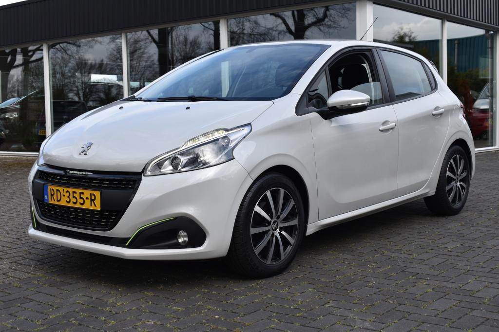 Peugeot 208 1.2 PureTech. Blue Lion NAVI CRUISE PDC CARPLAY, Stof, Gebruikt, 82 pk, Origineel Nederlands