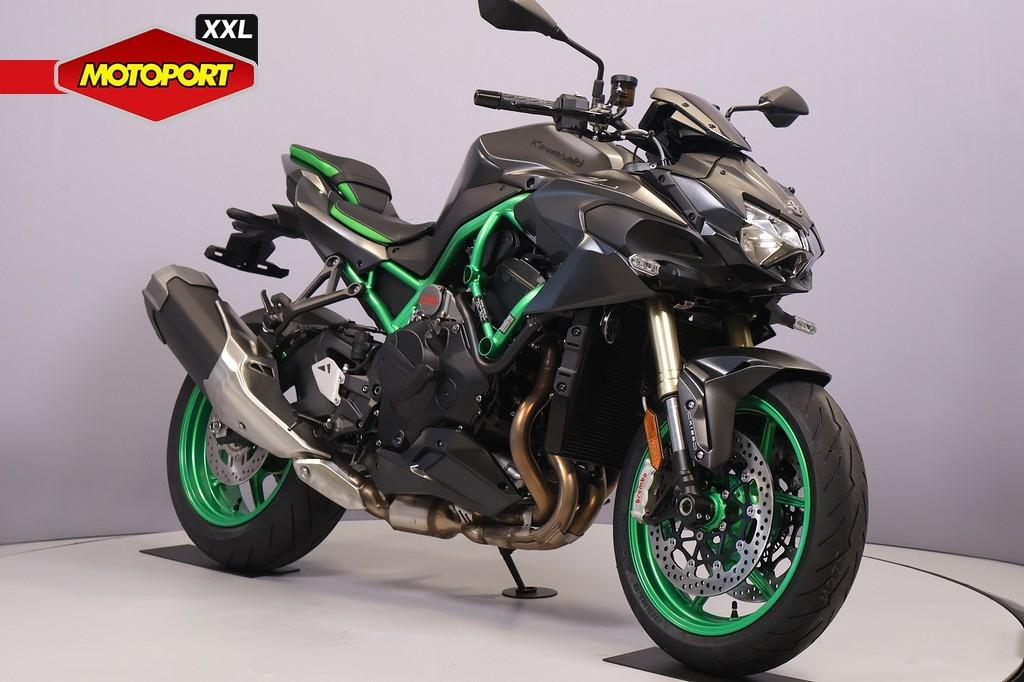 Kawasaki Z H2 SE, Bedrijf, Naked bike