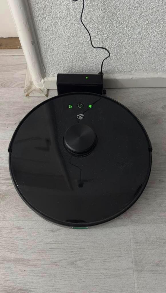 Robot stofzuiger, Witgoed en Apparatuur, Stofzuigers, Gebruikt, Robotstofzuiger, Reservoir, Ophalen