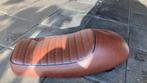 Nieuw Caferacer Zadel Bruin - Universeel, Ophalen of Verzenden, Nieuw