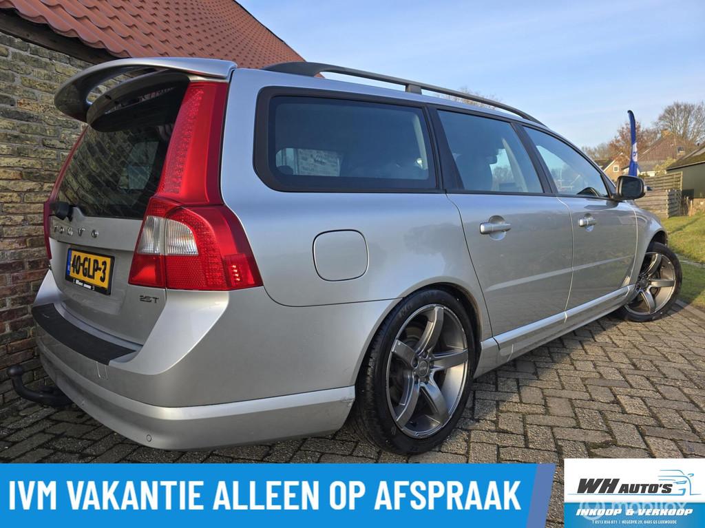 Volvo V70 2.5T Summum Aut., Auto's, Volvo, Traction-control, 2521 cc, 93 €/maand, Euro 4