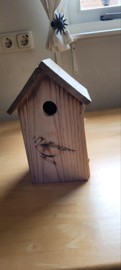 Vogelhuisje, Ophalen