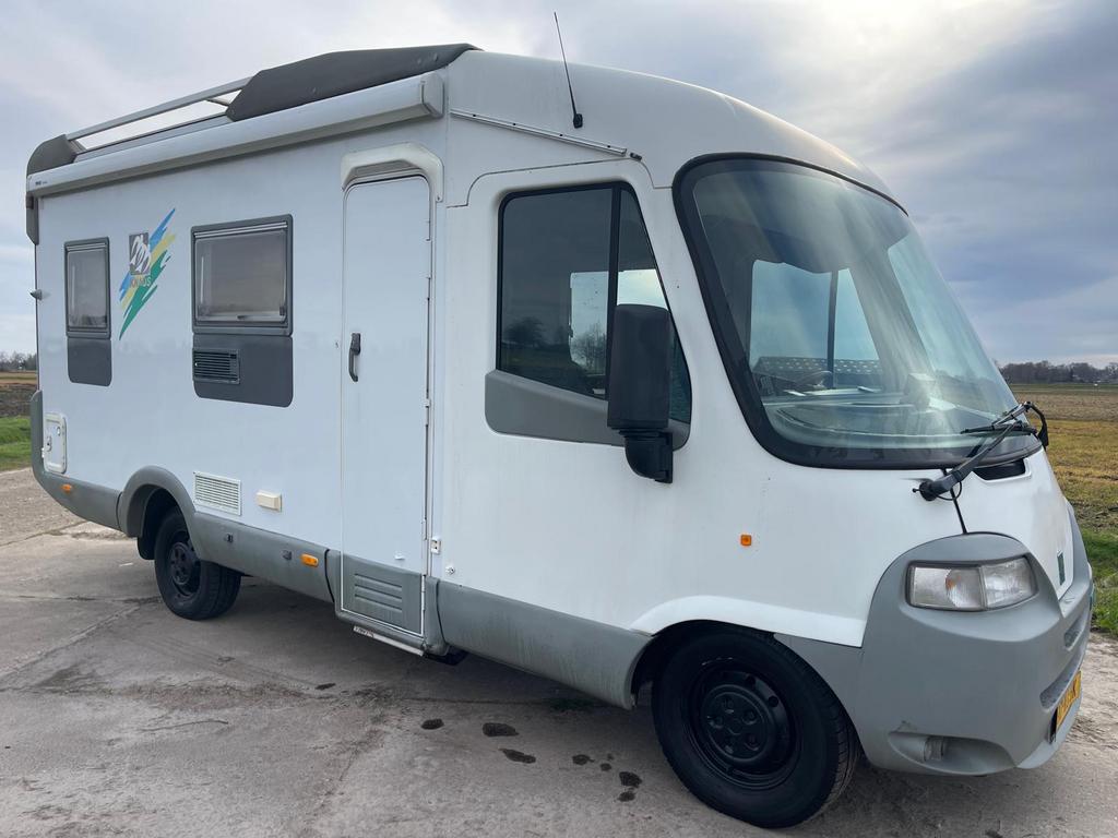 Fiat ducato knaus vastbed hefbed 1999 2,8 airco, Caravans en Kamperen, Campers, Particulier, Half-integraal, Hymer