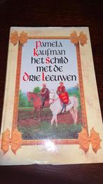 Pamela Kaufman het schild met de drie leeuwen, Ophalen of Verzenden