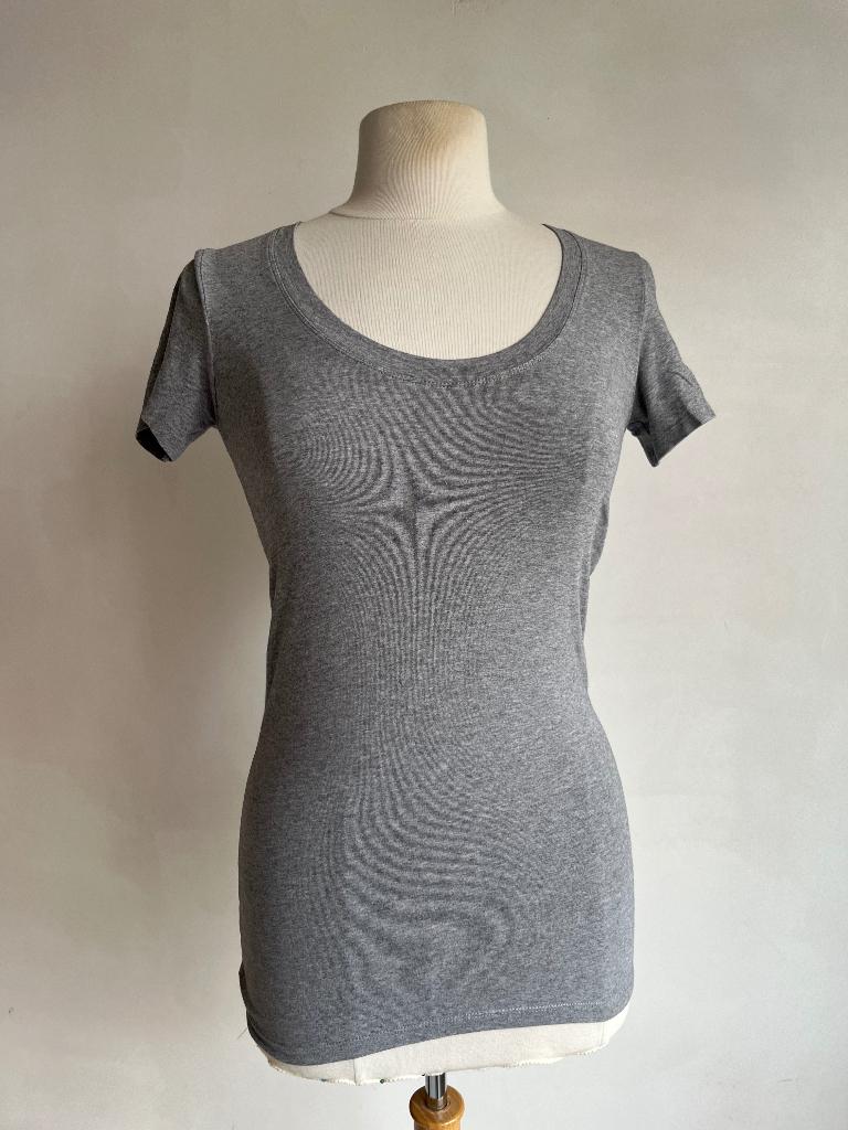 anecdote t-shirt grijs maat XS, Verzenden, Zo goed als nieuw, Korte mouw, Maat 34 (XS) of kleiner