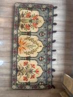 Vintage handgeknoopt wandkleed / vloerkleed 58x123 cm, Ophalen, Gebruikt, 100 tot 150 cm, Beige