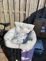 Hondenbedje voor in de auto., Ophalen of Verzenden, Zo goed als nieuw