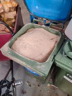 Zaagsel gratis, Ophalen