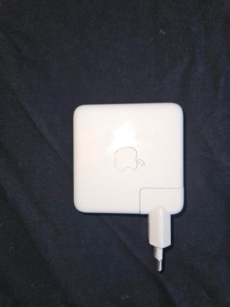 Apple USB-C power adapter 61W, Ophalen, Gebruikt, Apple