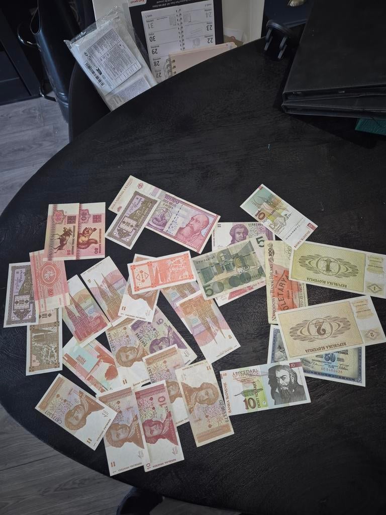 Bankbiljetten, Ophalen, Overige landen