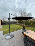 Zweefparasol 350 cm antraciet met 4 tegels - Karwei, Tuin en Terras, Ophalen, Gebruikt, 3 tot 4 meter, Zweefparasol