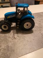Britains NEWHOLLAND T8040 in goede staat, Hobby en Vrije tijd, Ophalen of Verzenden, Nieuw, Tractor of Landbouw, Britains
