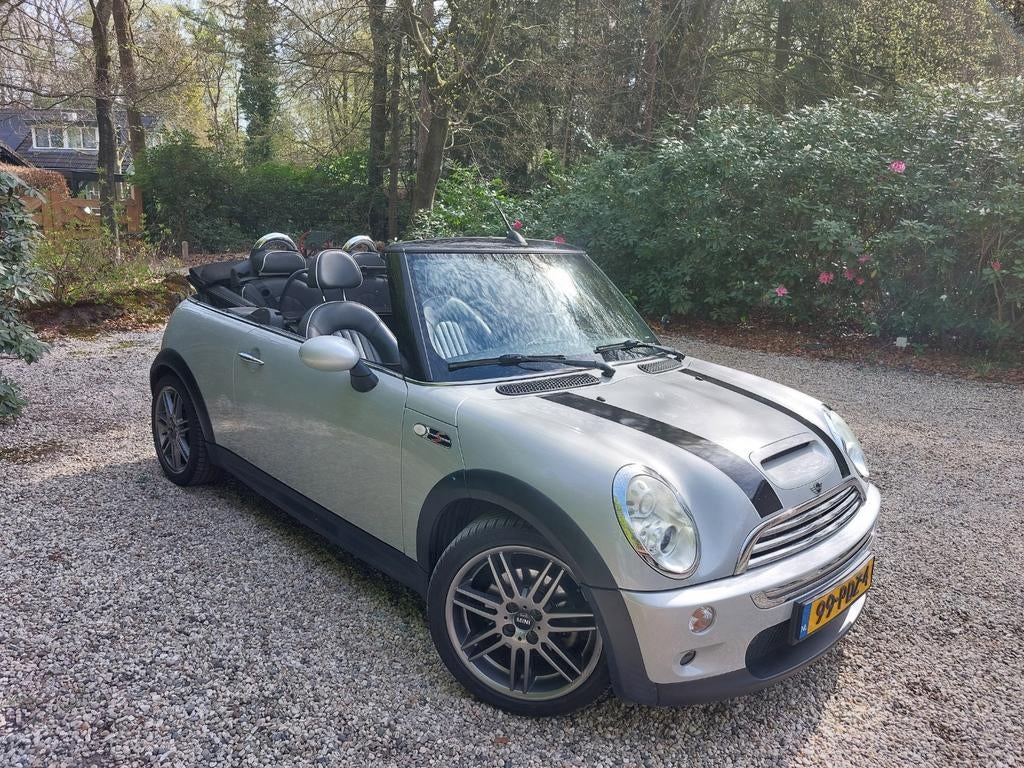 Mini 1.6 16V Cooper S Cabrio 2009 Grijs, Auto's, Voorwielaandrijving, Zwart, 4 cilinders, Cabriolet