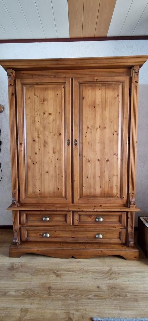 Grote vintage kast - 200x130x44 cm, Huis en Inrichting, Kasten | Kledingkasten, Ophalen, Gebruikt, 100 tot 150 cm, 200 cm of meer