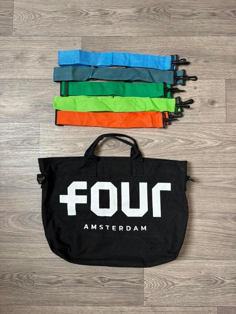 Four Amsterdam Tas Groot, Sieraden, Tassen en Uiterlijk, Tassen | Schoudertassen, Ophalen of Verzenden, Zo goed als nieuw