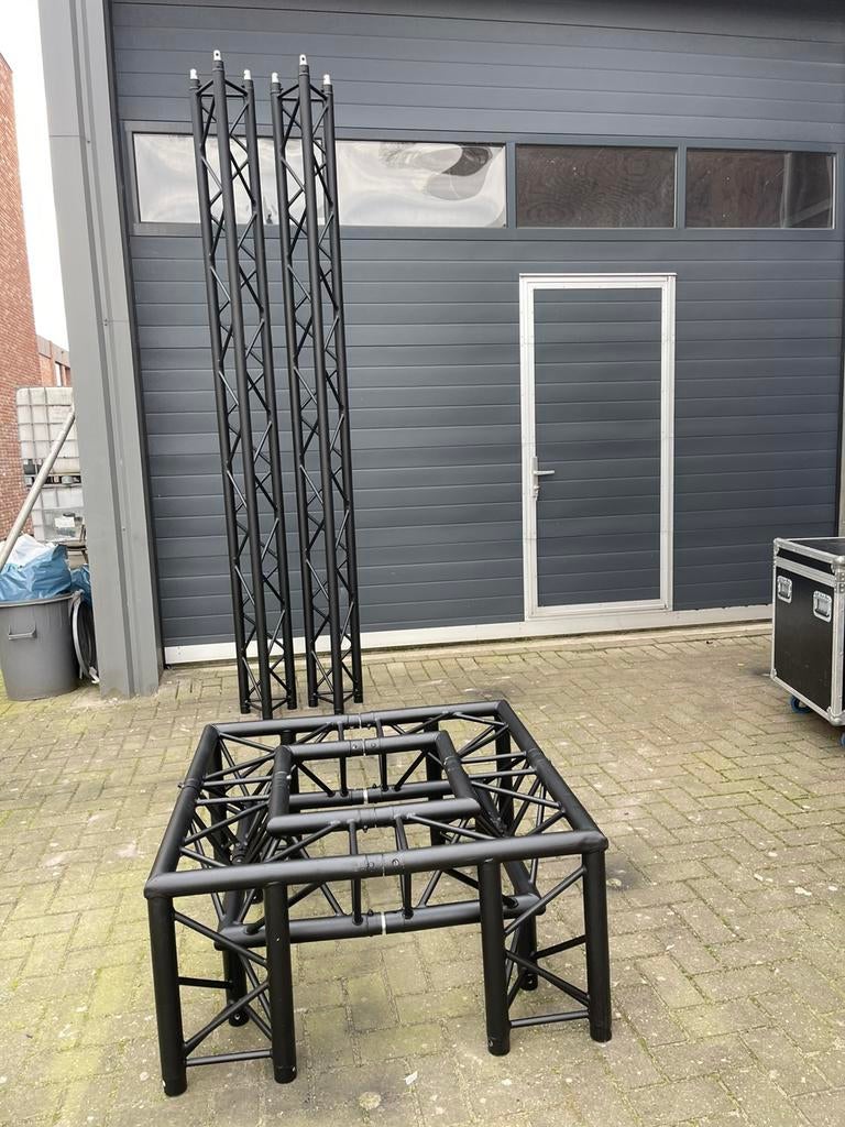 4 x prolyte x 30 d  3 weg hoek C 012 en C 013, Ophalen of Verzenden, Zo goed als nieuw, Overige typen