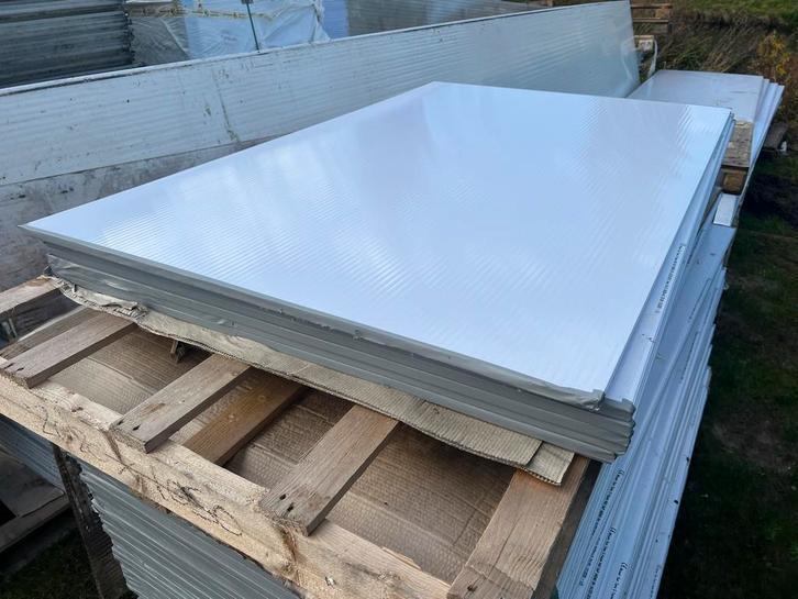 Polycarbonaatplaat Kanaalplaat 168x105cm 5% lichtdoorlatend, Niet ingevuld, Nieuw, Niet ingevuld, Ophalen