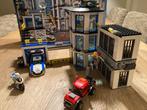 Lego City Politiebureau 60141, Kinderen en Baby's, Speelgoed | Duplo en Lego, Ophalen of Verzenden, Gebruikt, Complete set, Lego