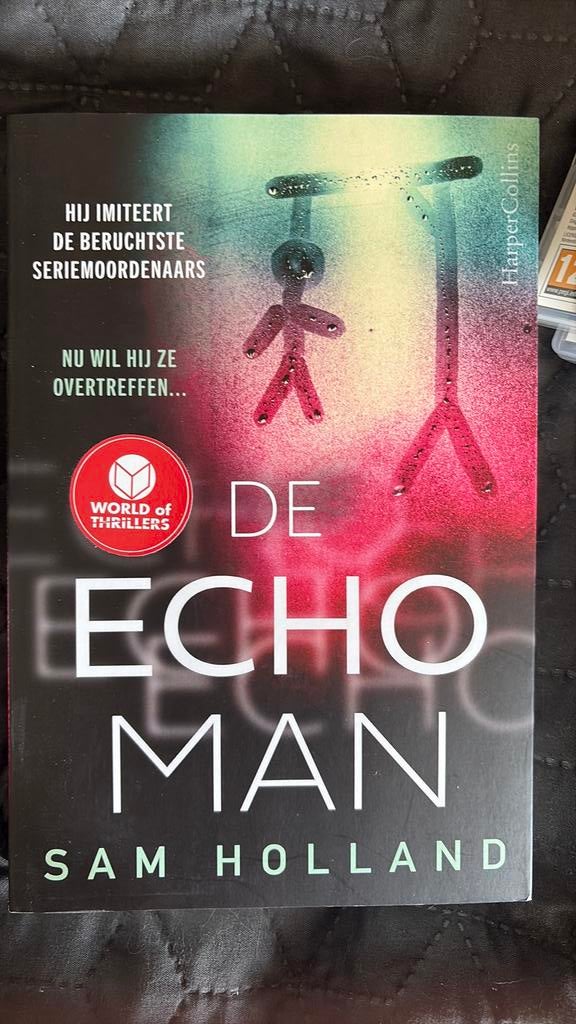 Sam Holland - De Echoman, Boeken, Ophalen of Verzenden, Zo goed als nieuw, Sam Holland