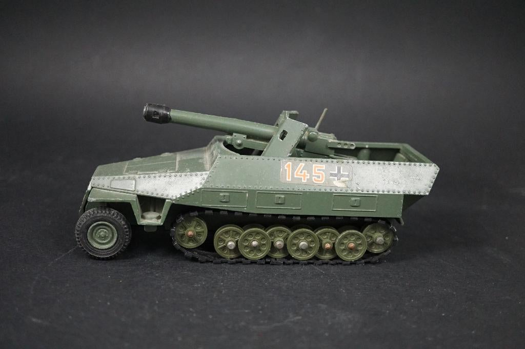Dinky Toys Duitse Hanomag 7,5cm tank destroyer - TOP vintage, Antiek en Kunst, Antiek | Speelgoed, Ophalen of Verzenden