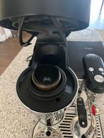 Nespresso Vertuo met melkopschuimer - 1 jaar oud, Gebruikt, Koffiemachine, Ophalen of Verzenden, 1 kopje