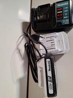 Lader en 2 makita lion 1.5 ah accu's, Ophalen, Gebruikt