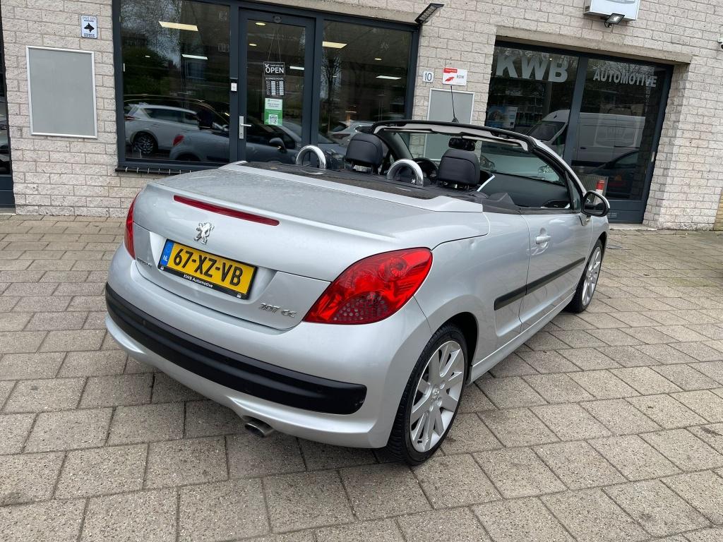 Peugeot 207 CC 1.6-16V T Sport Nw DistKetting Beurt JBL Leer, Auto's, 4 cilinders, 4 stoelen, Handgeschakeld, 1393 kg