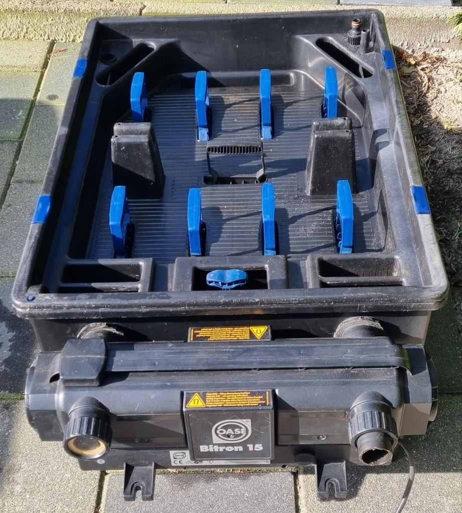 Oase Bitron met 15 Watt UV zie ook mijn andere advertenties, Tuin en Terras, Vijver-toebehoren, Ophalen of Verzenden