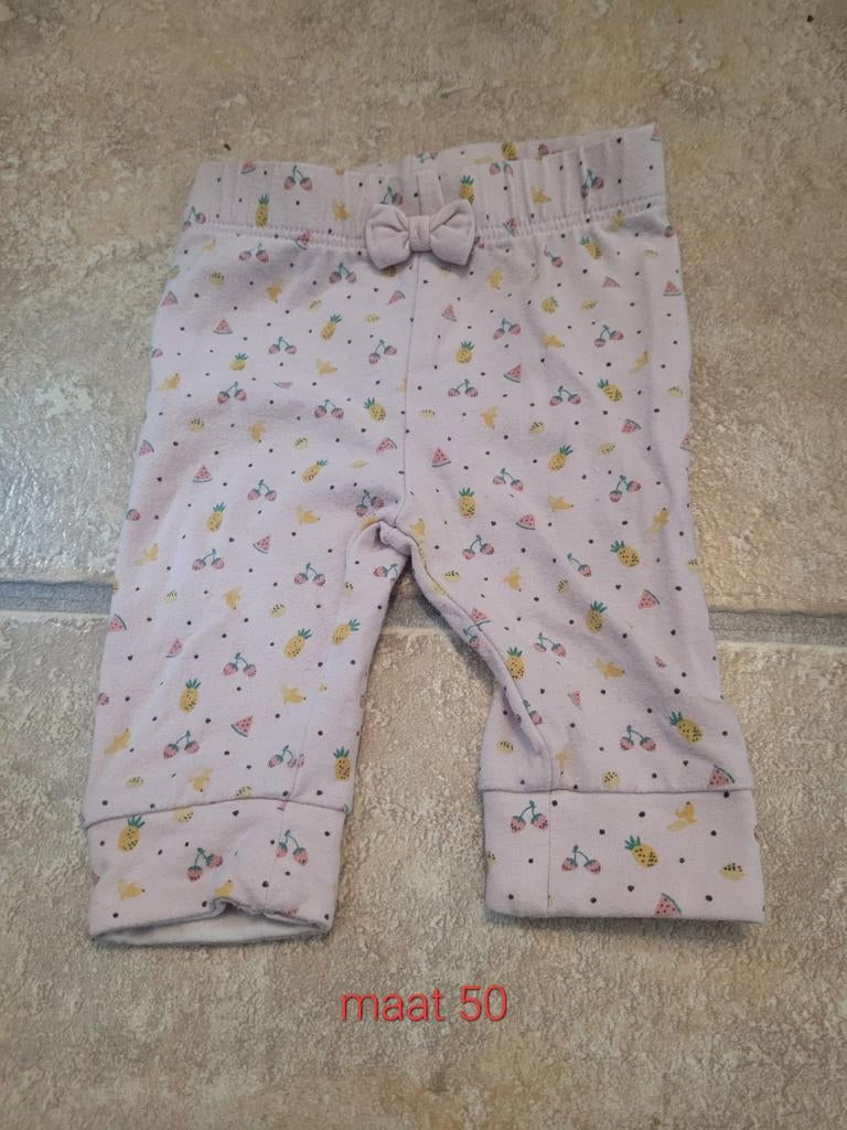 Feetje broekje maat 50, Kinderen en Baby's, Babykleding | Maat 50, Gebruikt, Broekje, Jongetje of Meisje, Ophalen of Verzenden