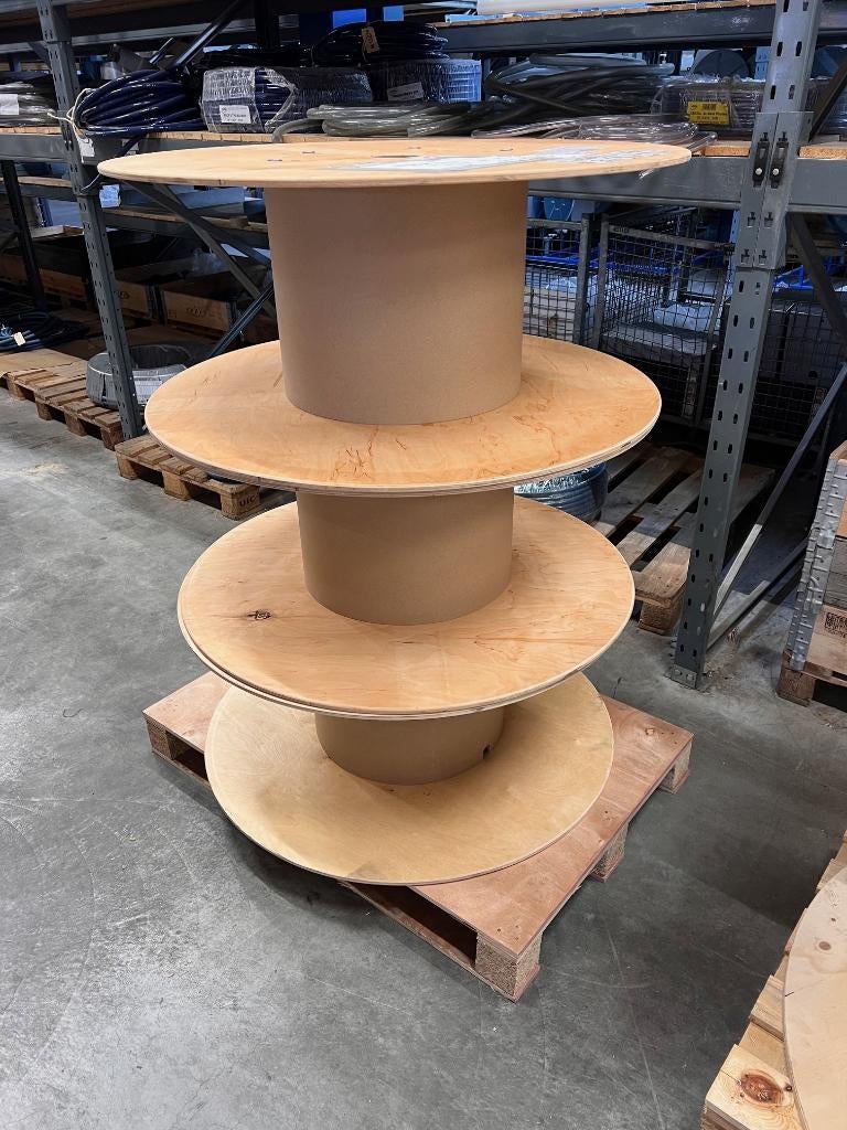 Gratis Haspel trommels, Ophalen, Zo goed als nieuw