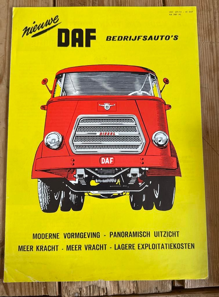 Nieuwe DAF Bedrijfsauto's Folder - Klassieke Vrachtwagens, Boeken, Ophalen of Verzenden, Gelezen, Overige merken