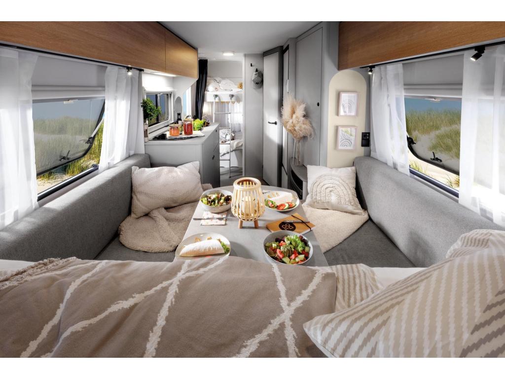 LMC Sassino 470K 2026,premium matrassen, Gratis MOVER, Caravans en Kamperen, Schokbreker, Standaardzit, Dwarsbed, Bedrijf