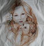 Borduurwerk moeder en kint zie foto;s, Ophalen of Verzenden, Gebruikt, Handborduren, Overige typen