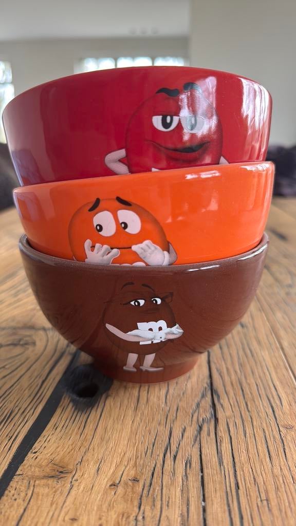 3 M&M schaaltjes, Huis en Inrichting, Keuken | Servies, Ophalen, Zo goed als nieuw, Overige stijlen, Schaal of Schalen