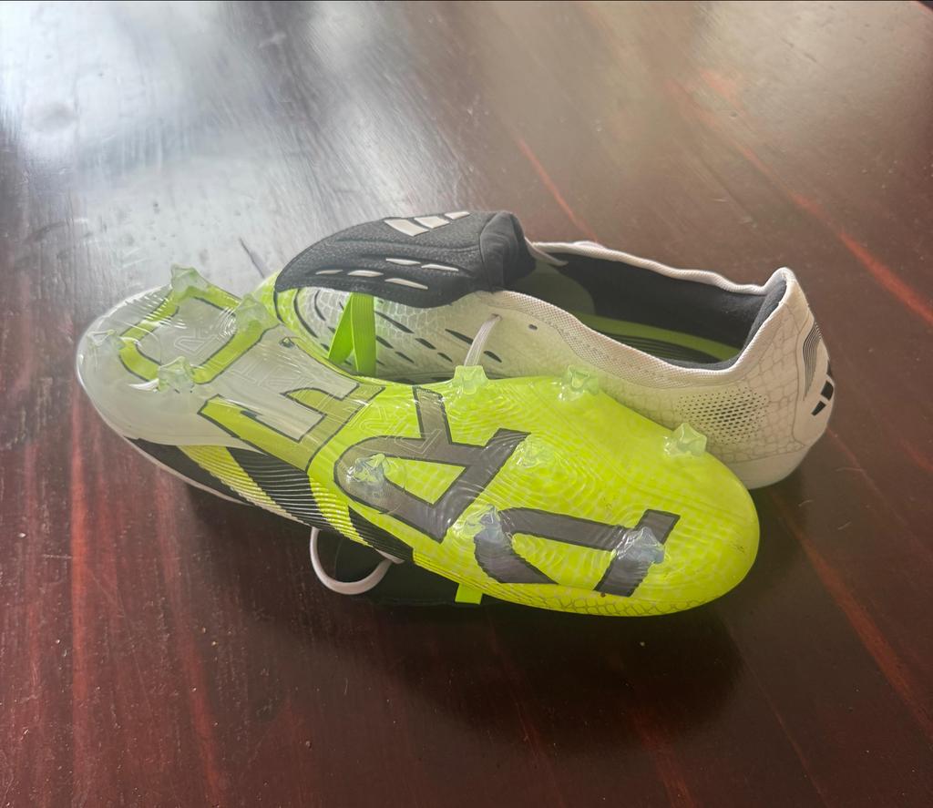 Adidas Predator voetbalschoenen maat 46, Sport en Fitness, Voetbal, Ophalen, Maat XL, Schoenen, Nieuw