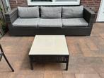 Loungebank inclusief kussens en bijzettafel, Ophalen, Zo goed als nieuw, Bijzettafel
