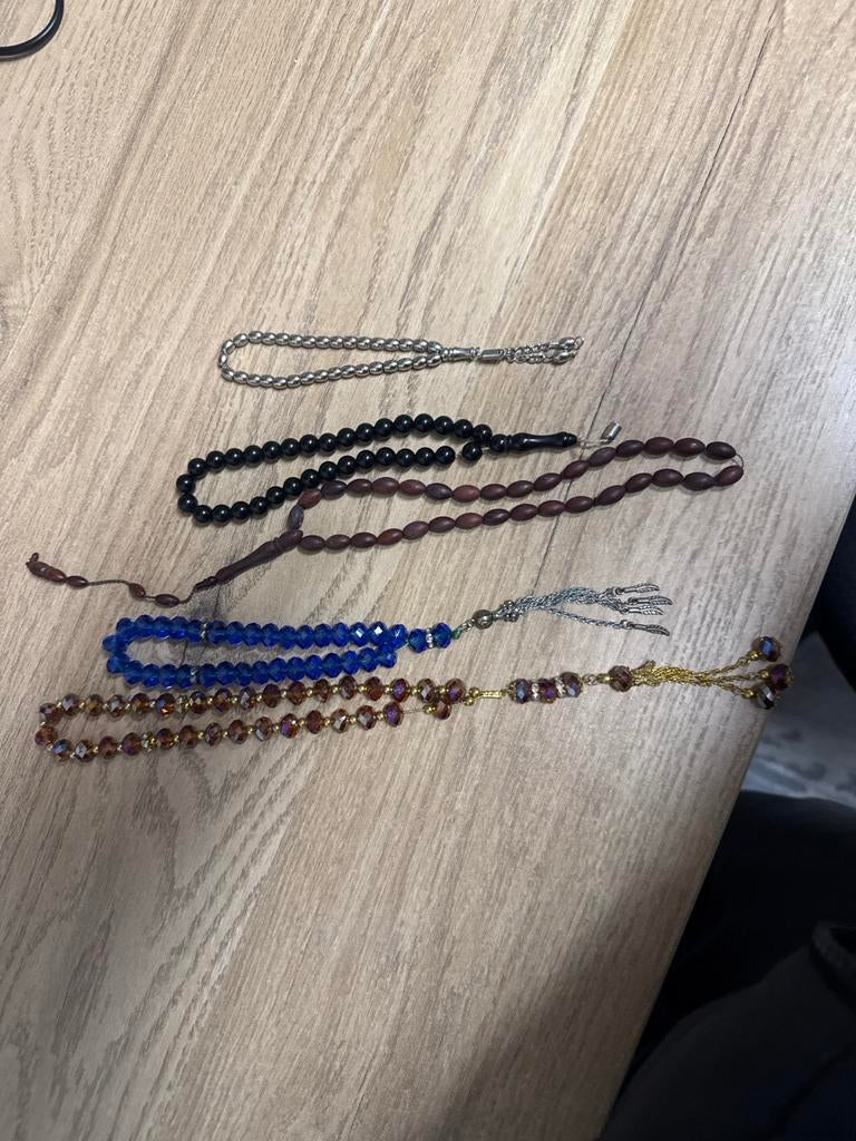 Mooie Tesbih / Gebedskralen - Diverse kleuren en materialen, Ophalen of Verzenden, Gebruikt, Overige typen, Islam