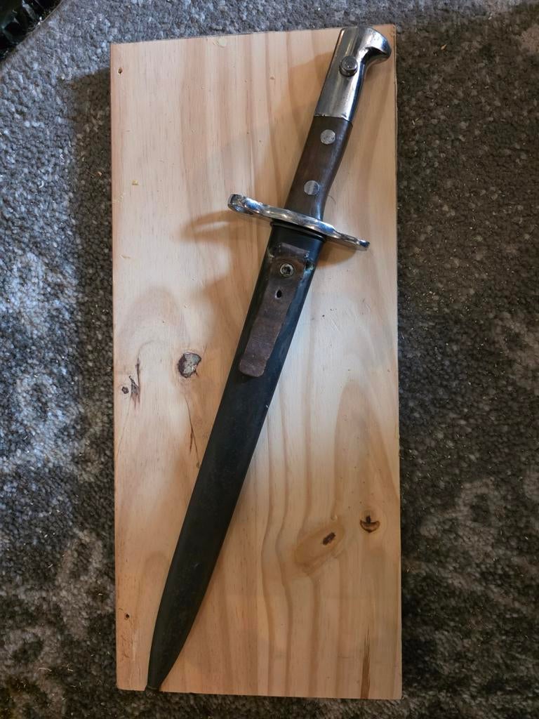 Bajonet scheidt rubin m1911 & 1913  Zwitserland, Verzamelen, Militaria | Algemeen, Ophalen of Verzenden, Landmacht, Overige gebieden