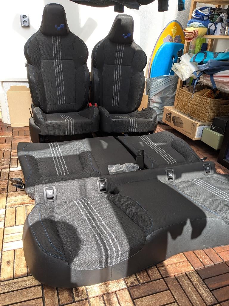 Sportstoelen en -banken set Renault Megane IV (estate/RFBK), Auto-onderdelen, Interieur en Bekleding, Ophalen, Gebruikt, Renault
