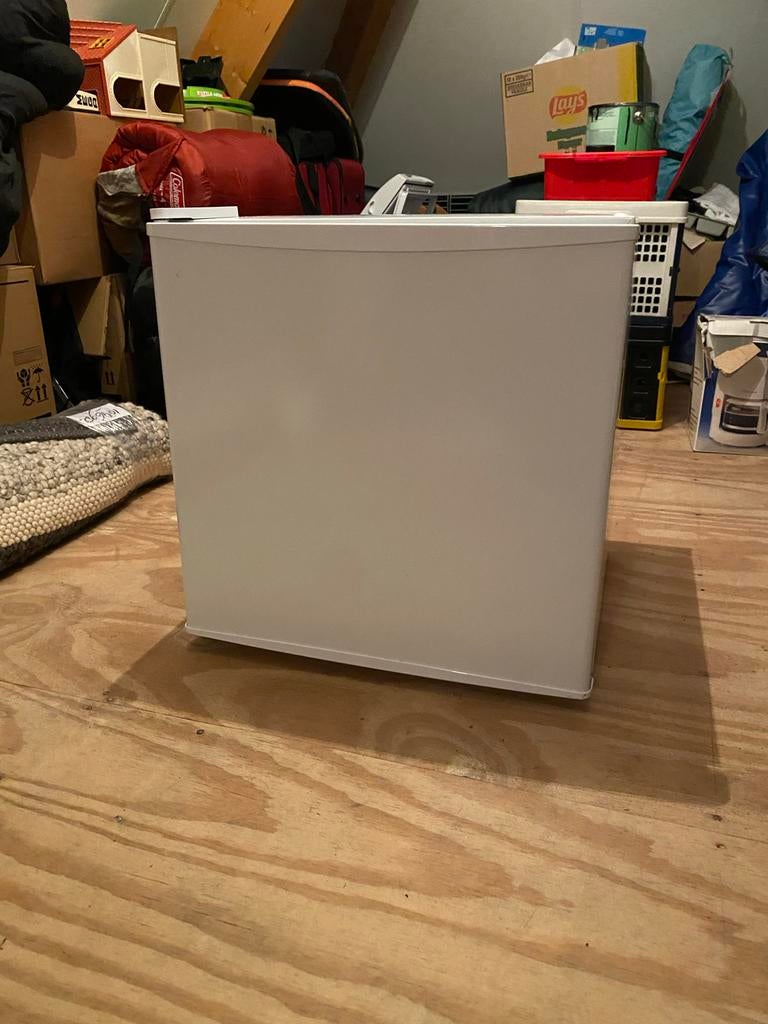 Mini koelkast, Witgoed en Apparatuur, Koelkasten en IJskasten, Ophalen, Minder dan 85 cm, 45 tot 60 cm, Met vriesvak