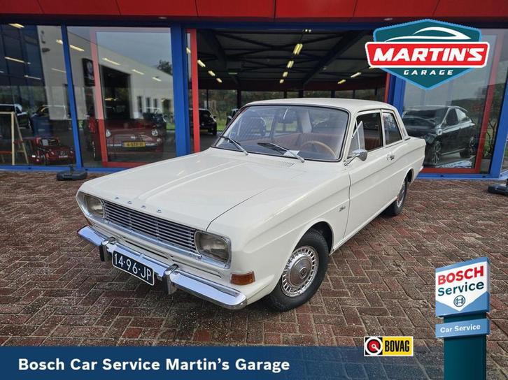 Ford Taunus 15M, Auto's, Ford, Bedrijf, Te koop, Overige modellen, Benzine, Overige carrosserieën, Handgeschakeld, Origineel Nederlands