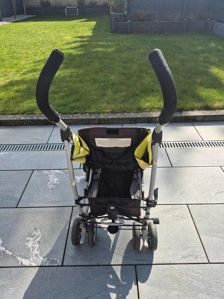 Chicco kinderbuggy - Handig en compact, Kinderen en Baby's, Buggy's, Gebruikt, Overige merken, Verstelbare rugleuning, Zonnekap