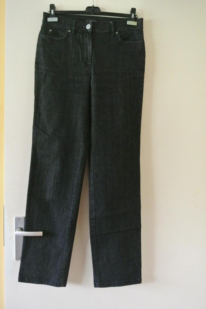 Dames jeans, Zerres, Verzenden, Zwart, W30 - W32 (confectie 38/40), Gedragen