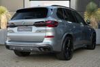 BMW X5 xDrive50e M Sport 490pk Panoramadak/AR/HUD/Trekhaak, Gebruikt, 2395 kg, Zwart, 489 pk