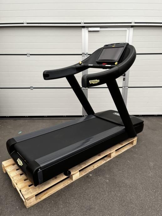 Technogym Run Excite+ 1000 Unity 3 LIVE Loopband - Treadmill, Ophalen, Gebruikt, Benen, Overige typen